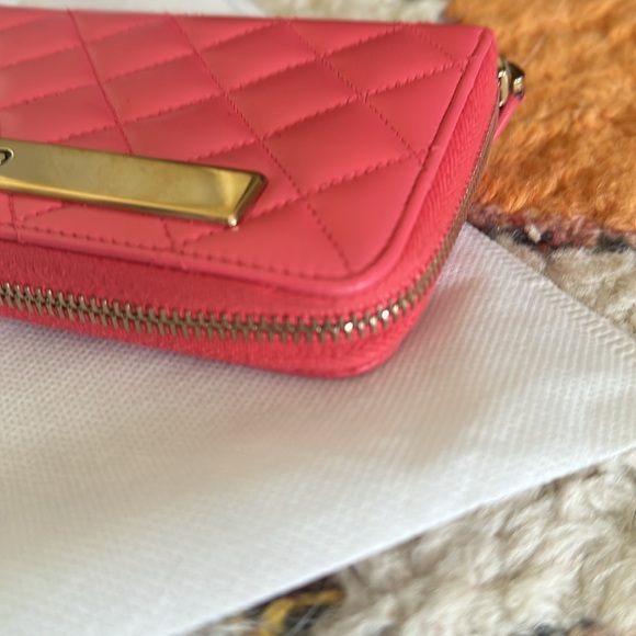 EUC w/COA Chanel long zip wallet - Picture 6 of 8